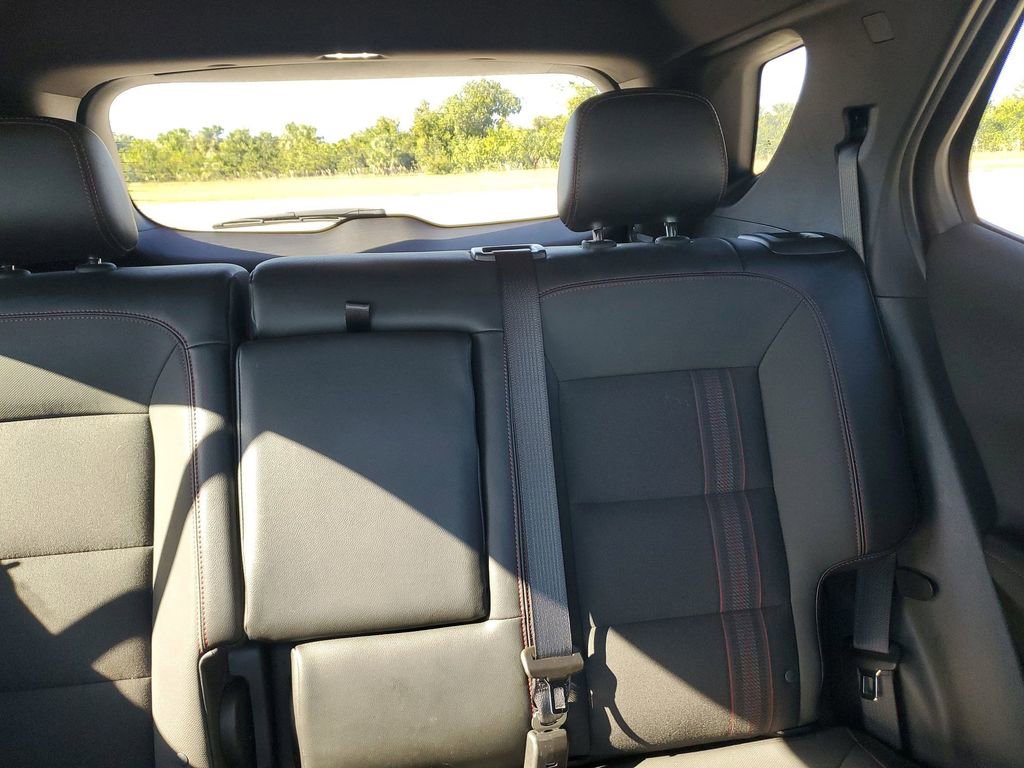 Used 2023 Chevrolet Equinox RS image 14