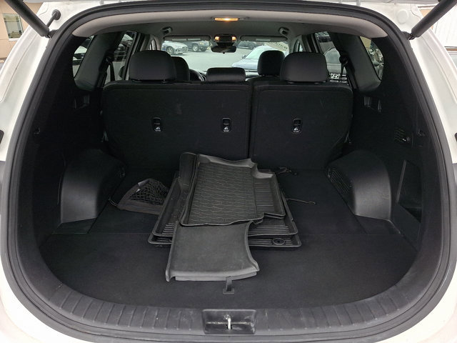 Certified 2023 Hyundai Santa Fe SEL w/ Winter Weather Package image 30