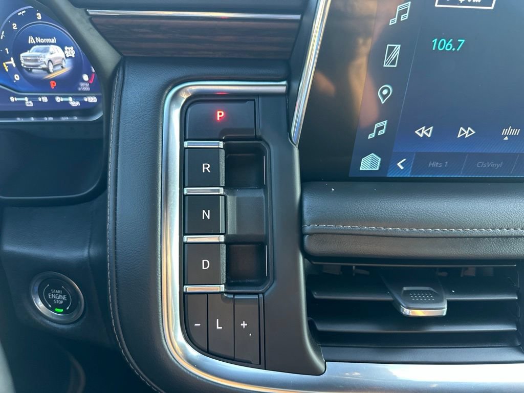 Used 2023 Chevrolet Tahoe High Country w/ Premium Package AWD/4WD image 4