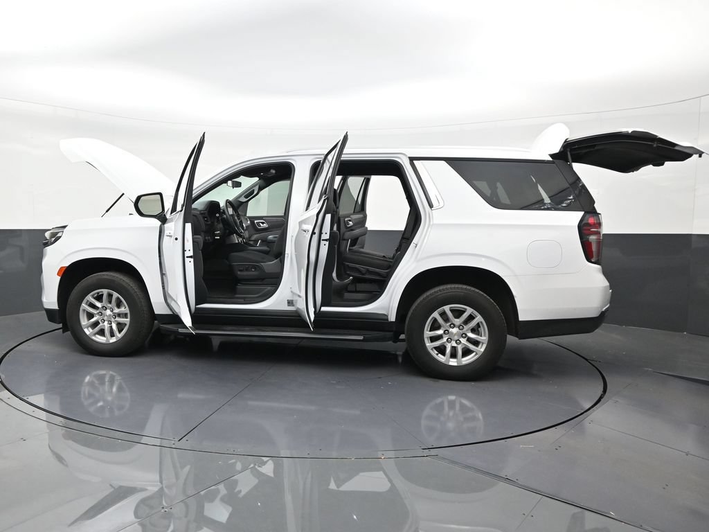 Used 2024 Chevrolet Tahoe LS RWD image 30