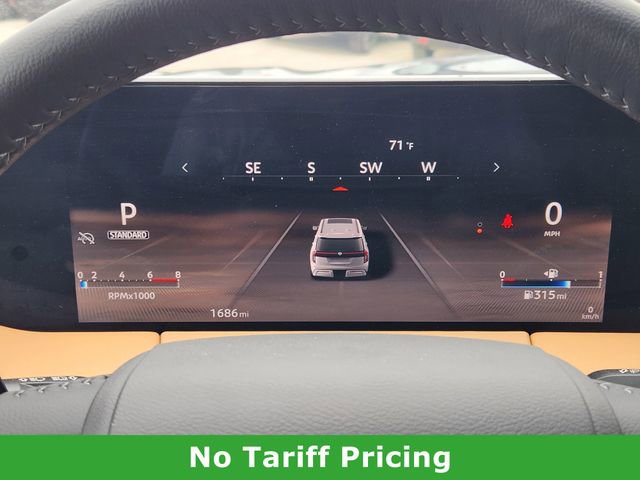 Used 2025 Nissan Armada SL image 15