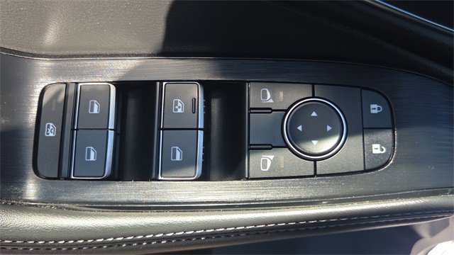 Used 2021 Nissan Rogue SL image 26