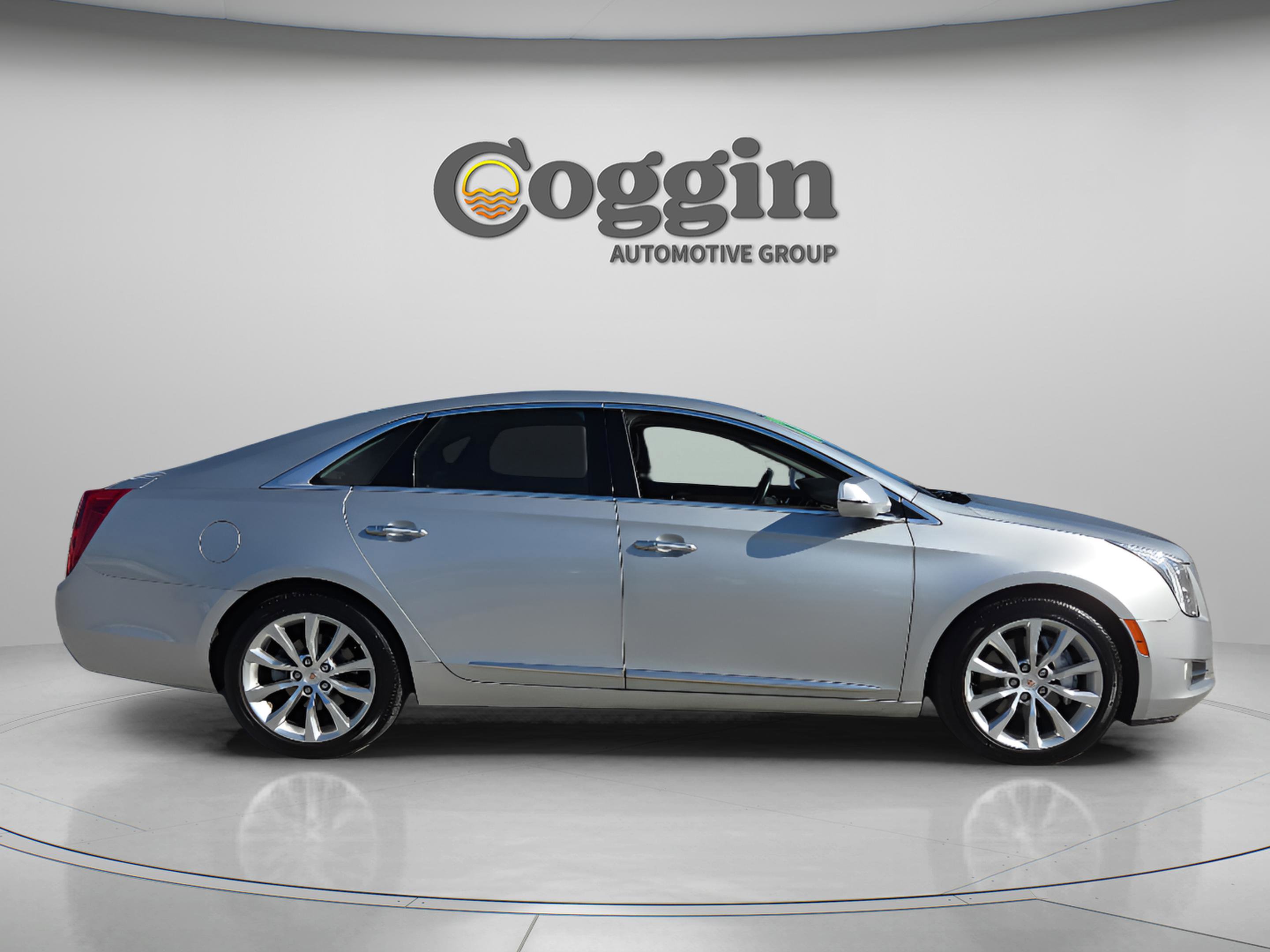 Used 2015 Cadillac XTS Luxury image 7