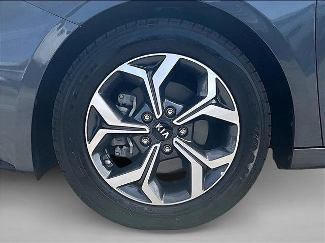 Used 2019 Kia Forte LXS FWD image 10