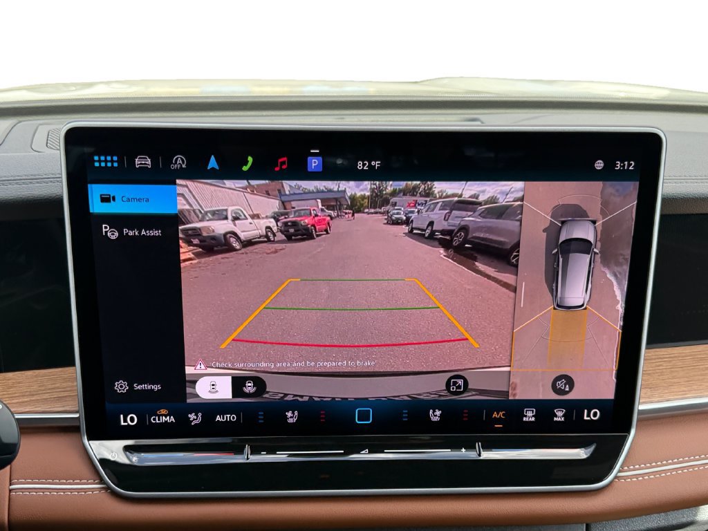 New 2026 Volkswagen Tiguan SEL R-Line AWD/4WD image 15