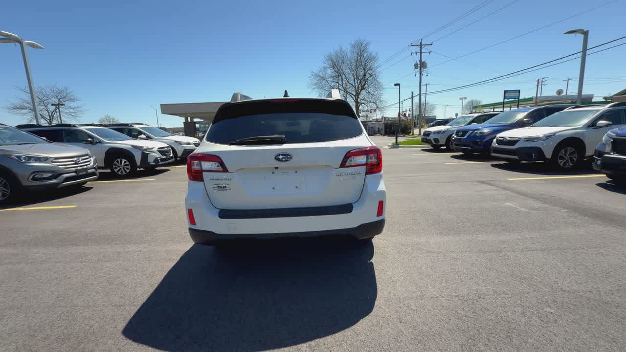 Used 2017 Subaru Outback 2.5i Limited AWD/4WD image 7