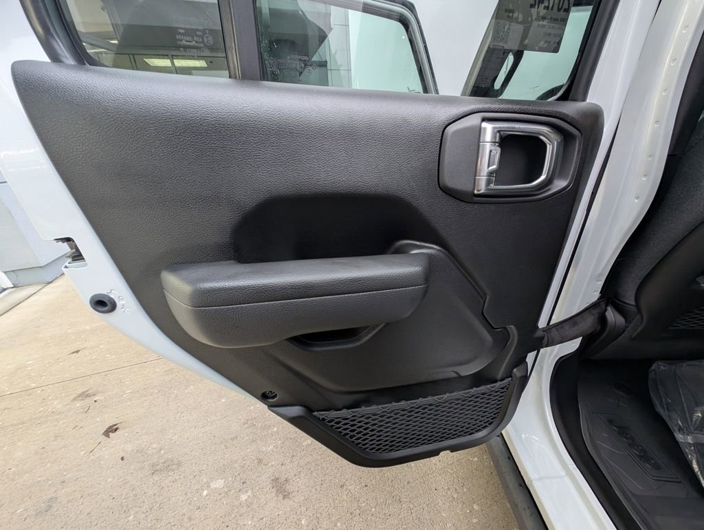 New 2026 Jeep Gladiator Rubicon w/ Steel Power Dome Hood Package image 39