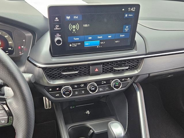 Certified 2025 Acura ADX A-Spec image 17