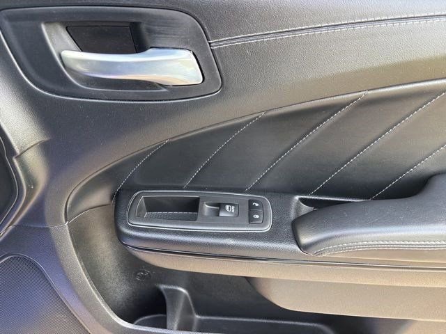 Used 2022 Dodge Charger SXT w/ Plus Group image 42
