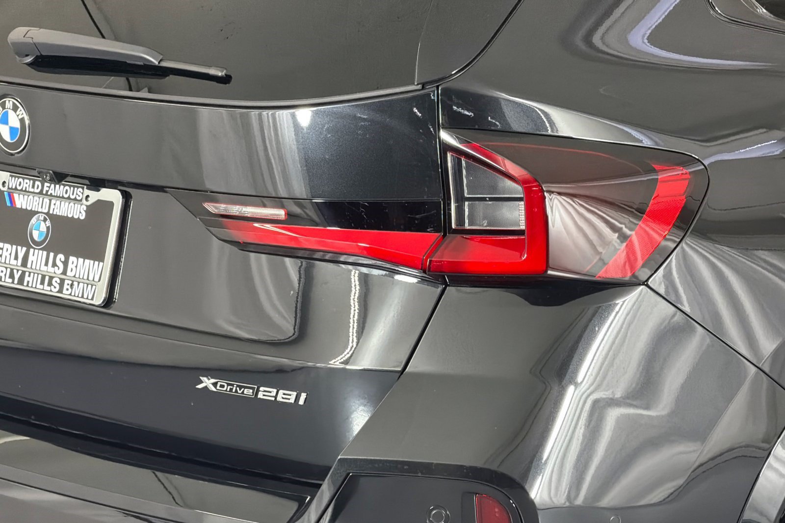 New 2027 BMW X1 xDrive28i AWD/4WD image 25