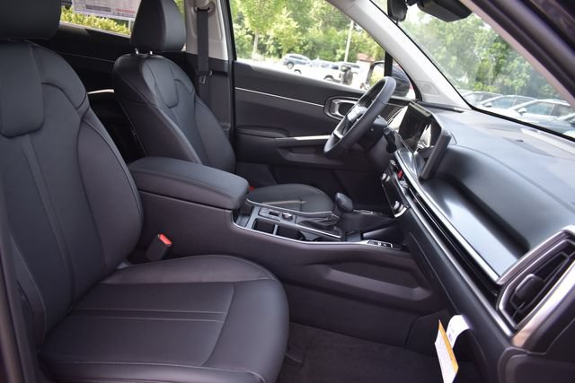 New 2026 Kia Sorento S AWD/4WD image 13