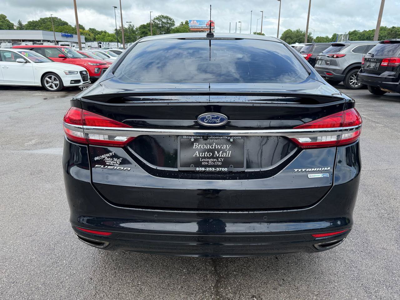 Used 2018 Ford Fusion Titanium AWD/4WD image 4