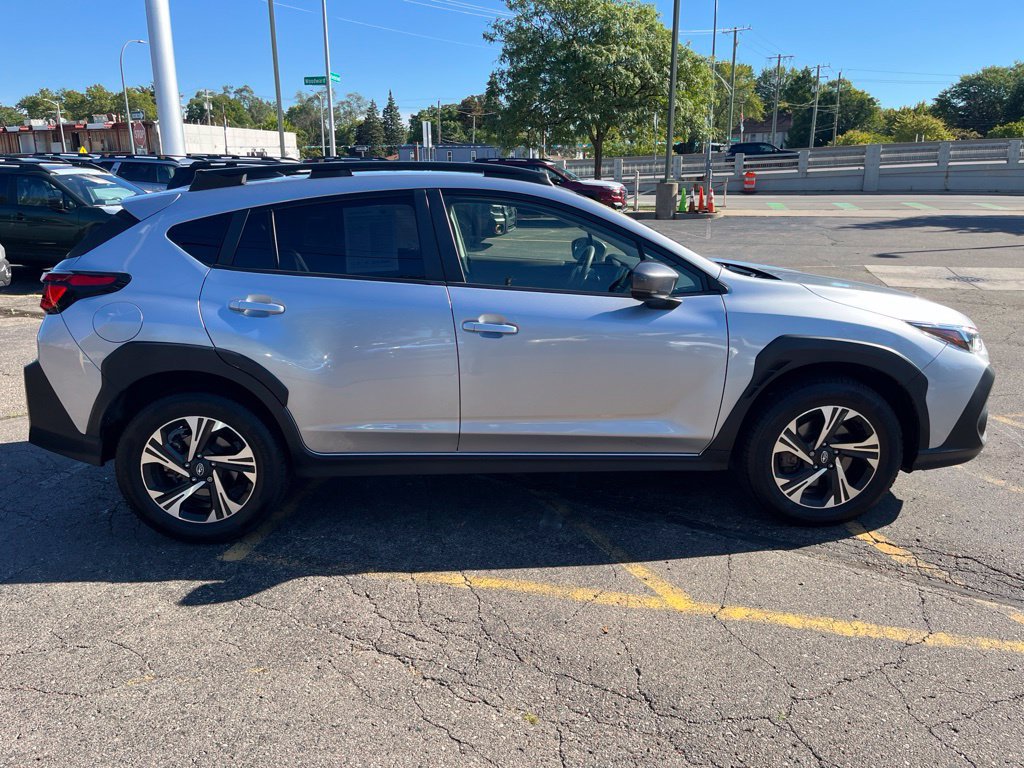 Certified 2024 Subaru Crosstrek 2.0i Premium w/ Popular Package #3 AWD/4WD image 2