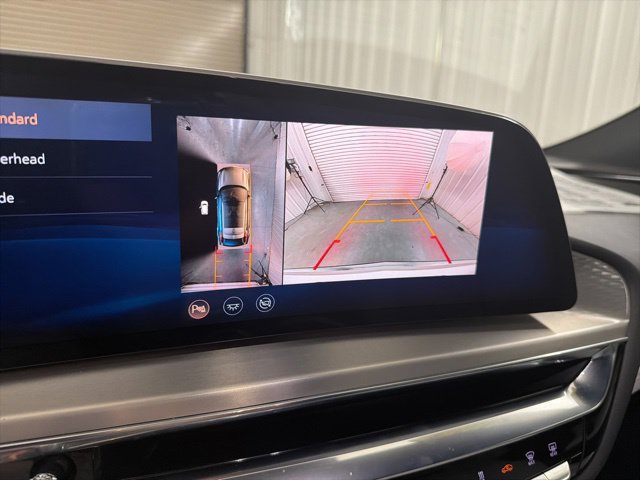Certified 2024 Cadillac Lyriq Luxury RWD image 27