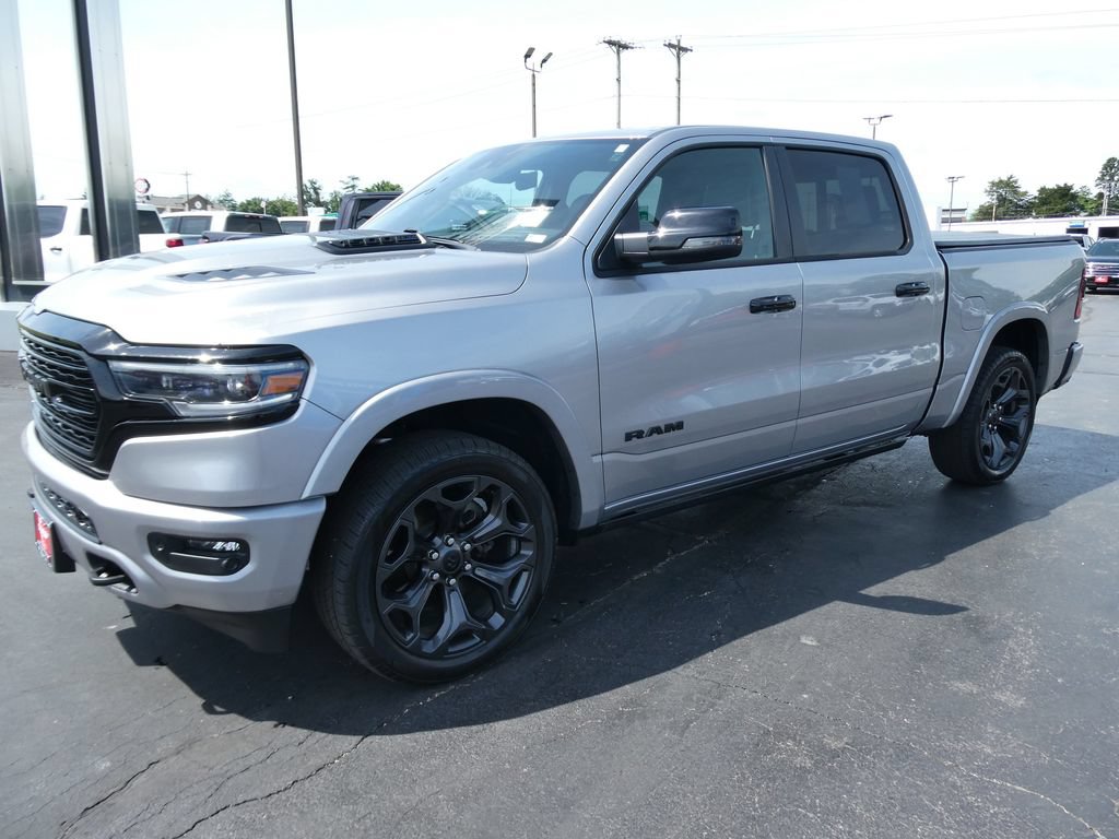 Used 2023 RAM 1500 Limited AWD/4WD image 9