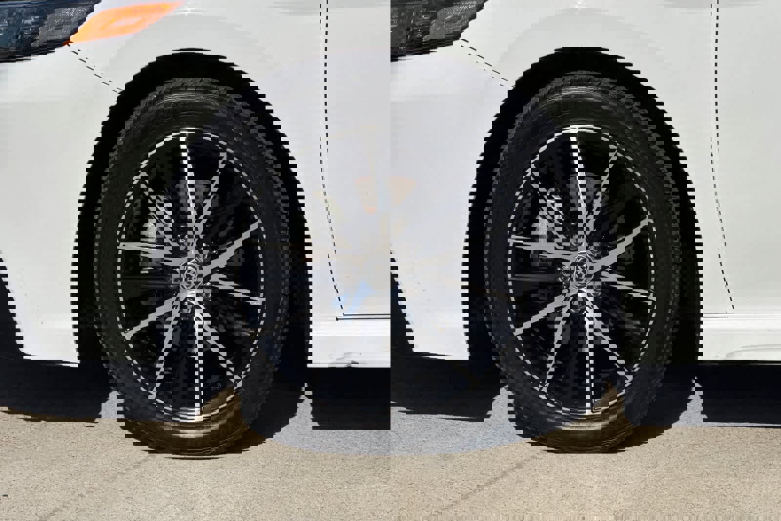 Used 2023 Toyota Camry SE image 23