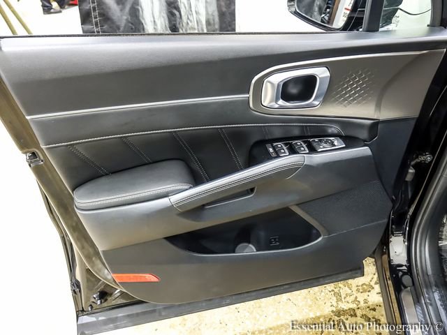 Used 2022 Kia Sorento SX image 22