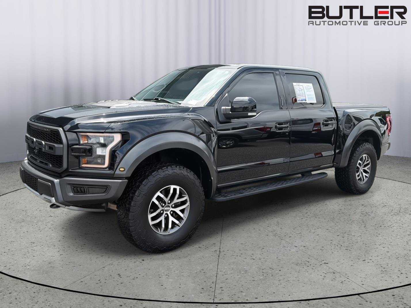 Used 2018 Ford F150 Raptor w/ Equipment Group 802A Luxury AWD/4WD image 1