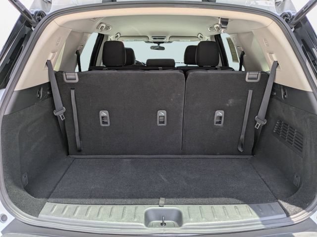 Used 2025 Nissan Pathfinder SV FWD image 13