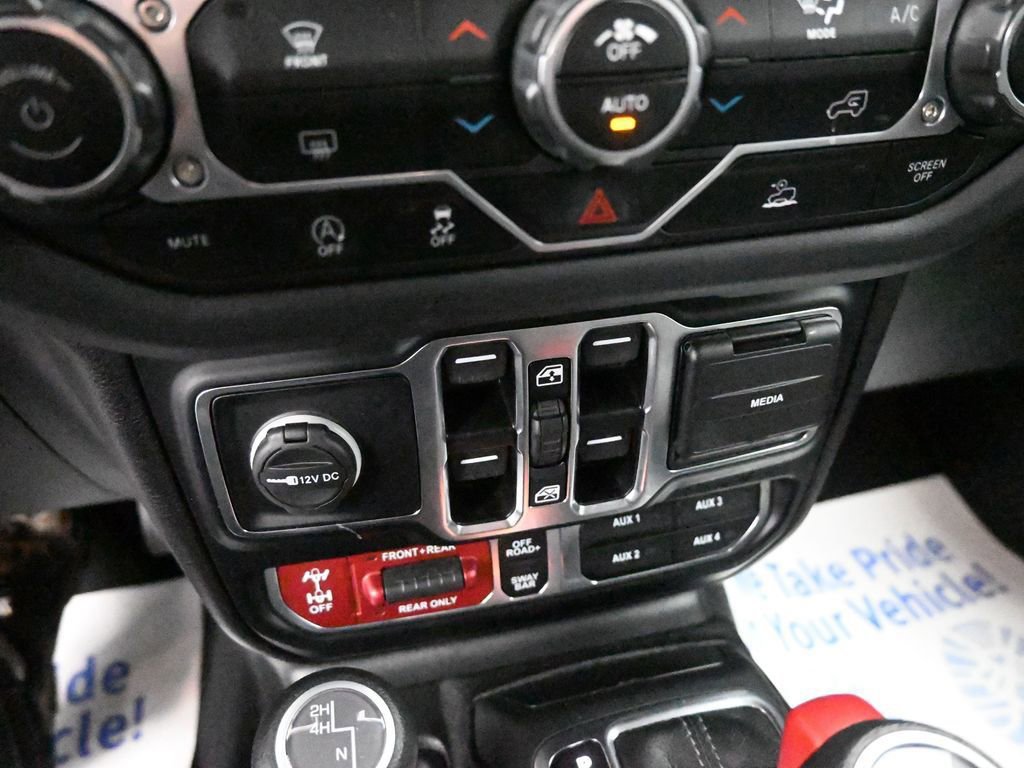 Used 2024 Jeep Wrangler Unlimited Rubicon image 31