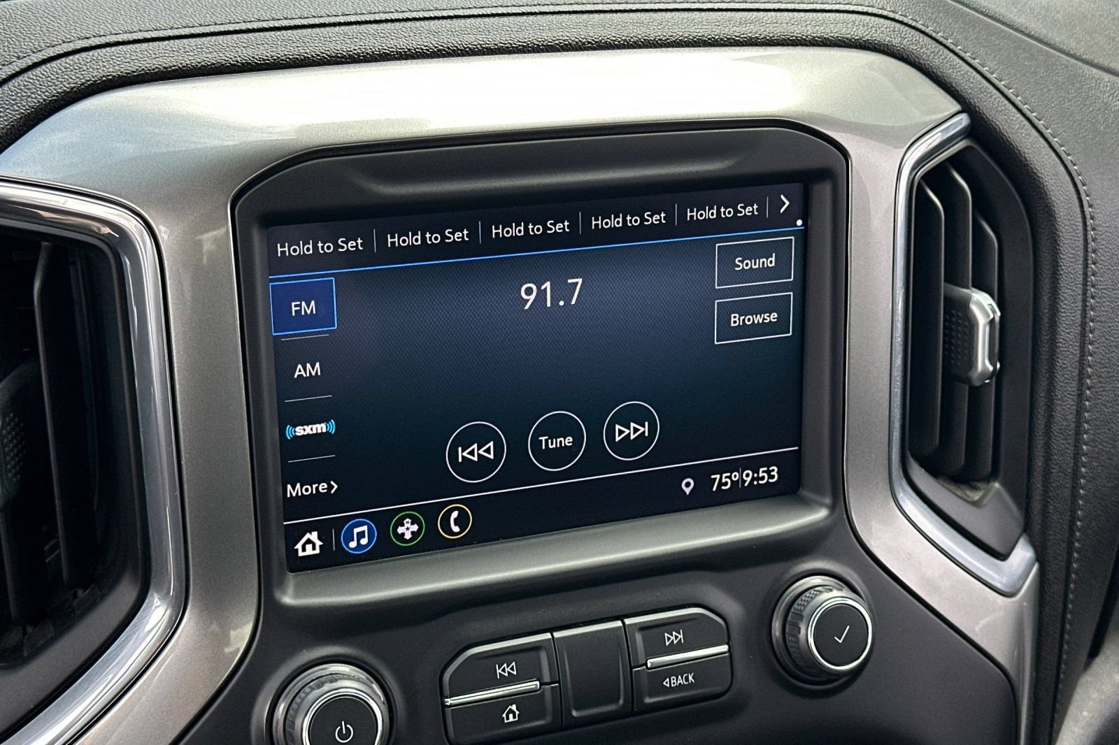 Used 2021 Chevrolet Silverado 1500 RST AWD/4WD image 24