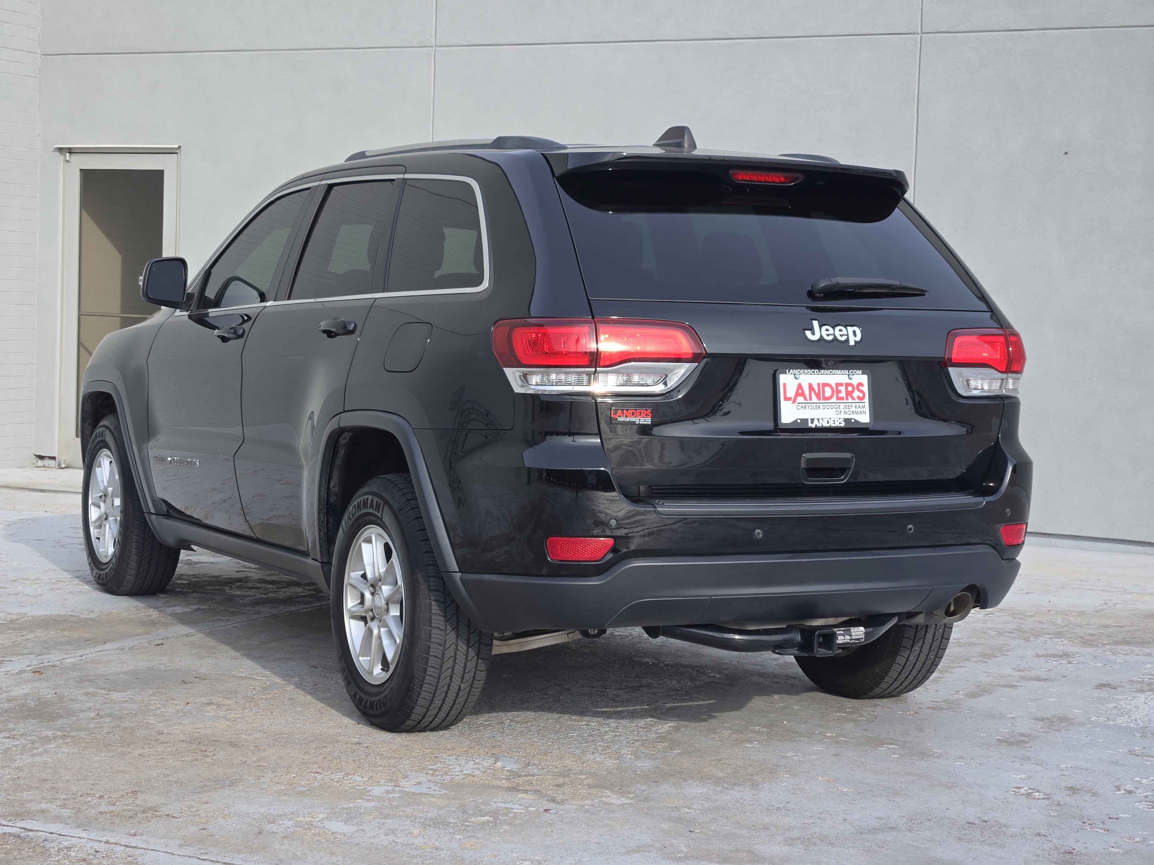 Used 2020 Jeep Grand Cherokee Laredo image 6