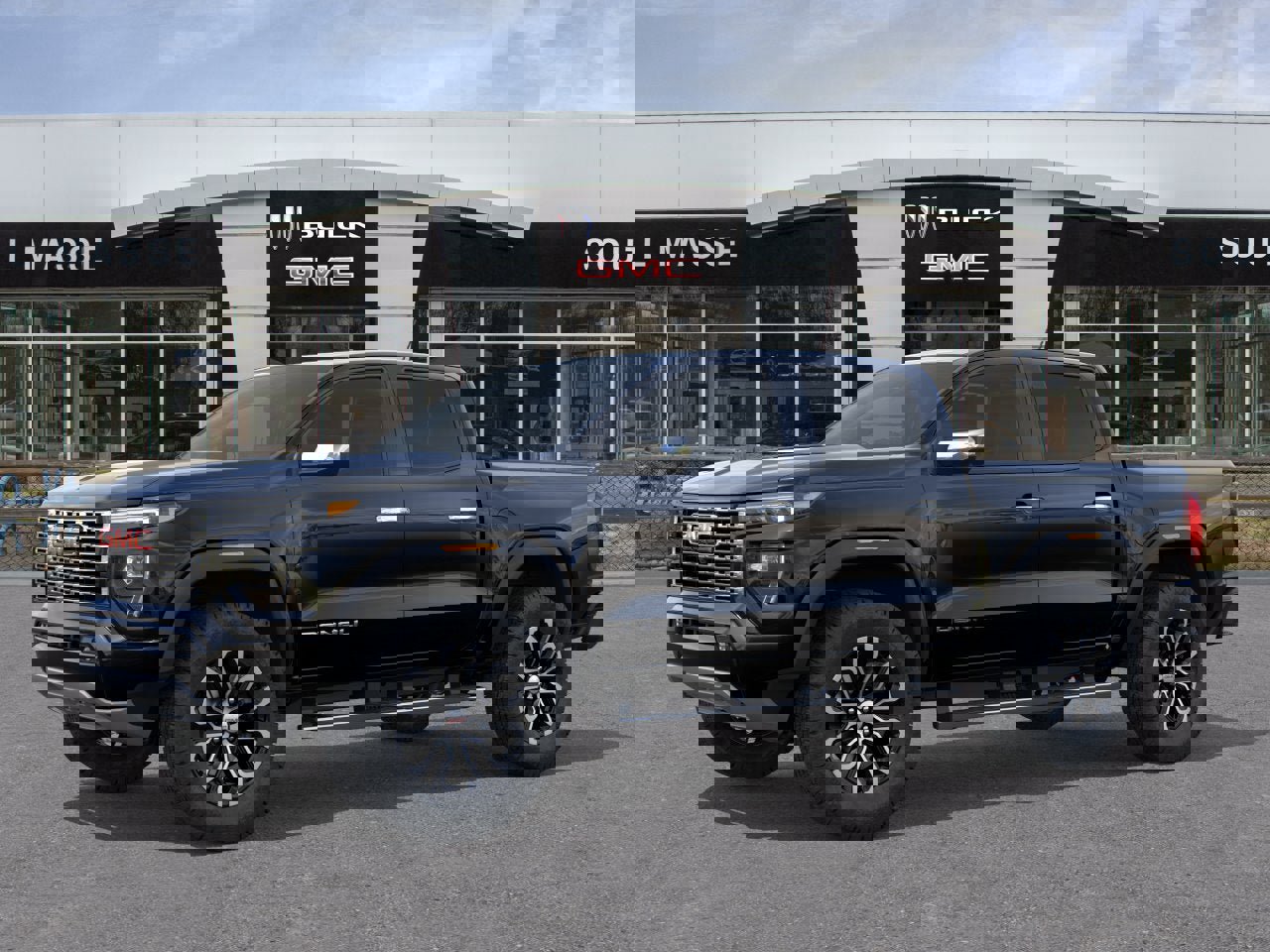 New 2026 GMC Canyon Denali AWD/4WD image 2