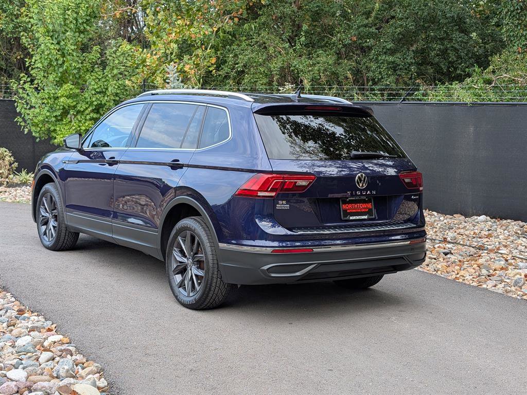 Used 2022 Volkswagen Tiguan SE image 3