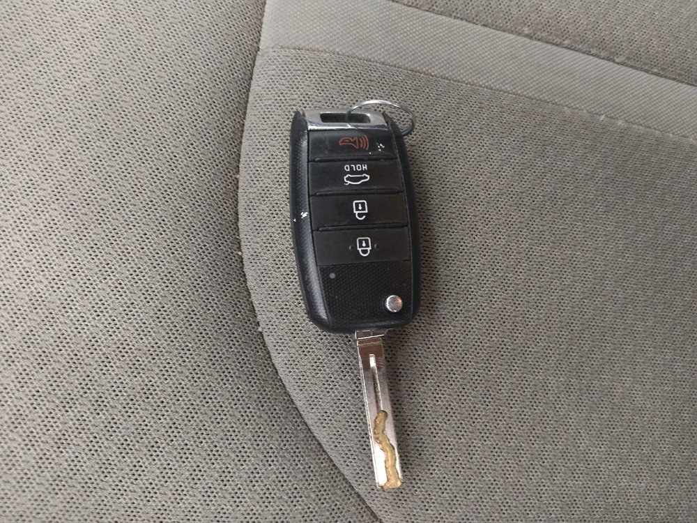 Used 2018 Kia Optima LX image 32