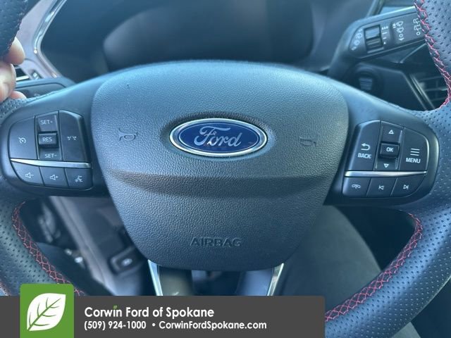 Used 2023 Ford Escape ST-Line w/ Equipment Group 301A image 10