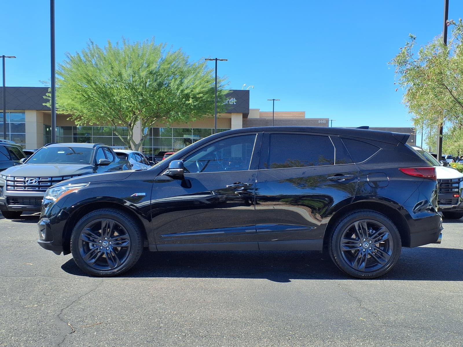 Used 2021 Acura RDX w/ Advance Package AWD/4WD image 3