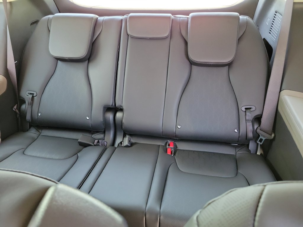 New 2027 Kia Carnival LXS FWD image 16