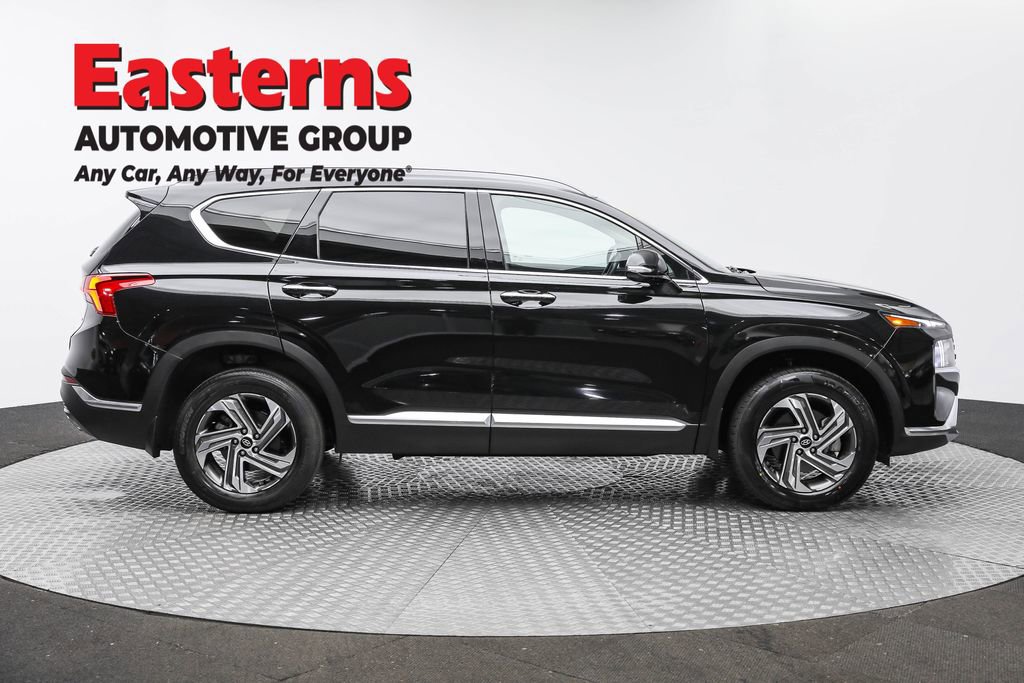 Used 2023 Hyundai Santa Fe SEL w/ Premium Package image 4