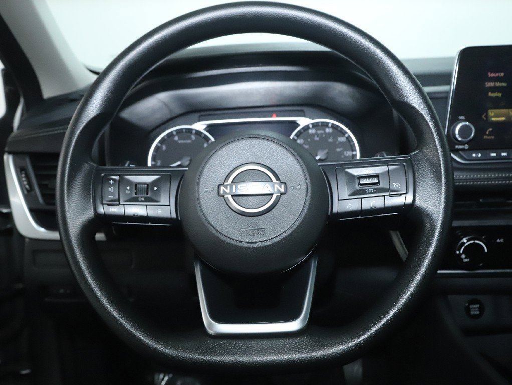 Used 2024 Nissan Rogue S image 21