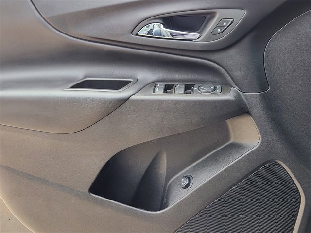 Used 2023 Chevrolet Equinox LT w/ Driver Convenience Package image 21
