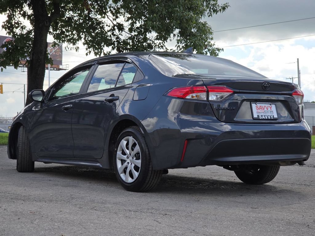 Used 2025 Toyota Corolla LE w/ Convenience Package FWD image 13