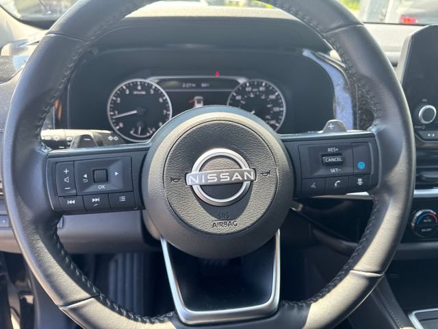 Used 2024 Nissan Pathfinder SV AWD/4WD image 13