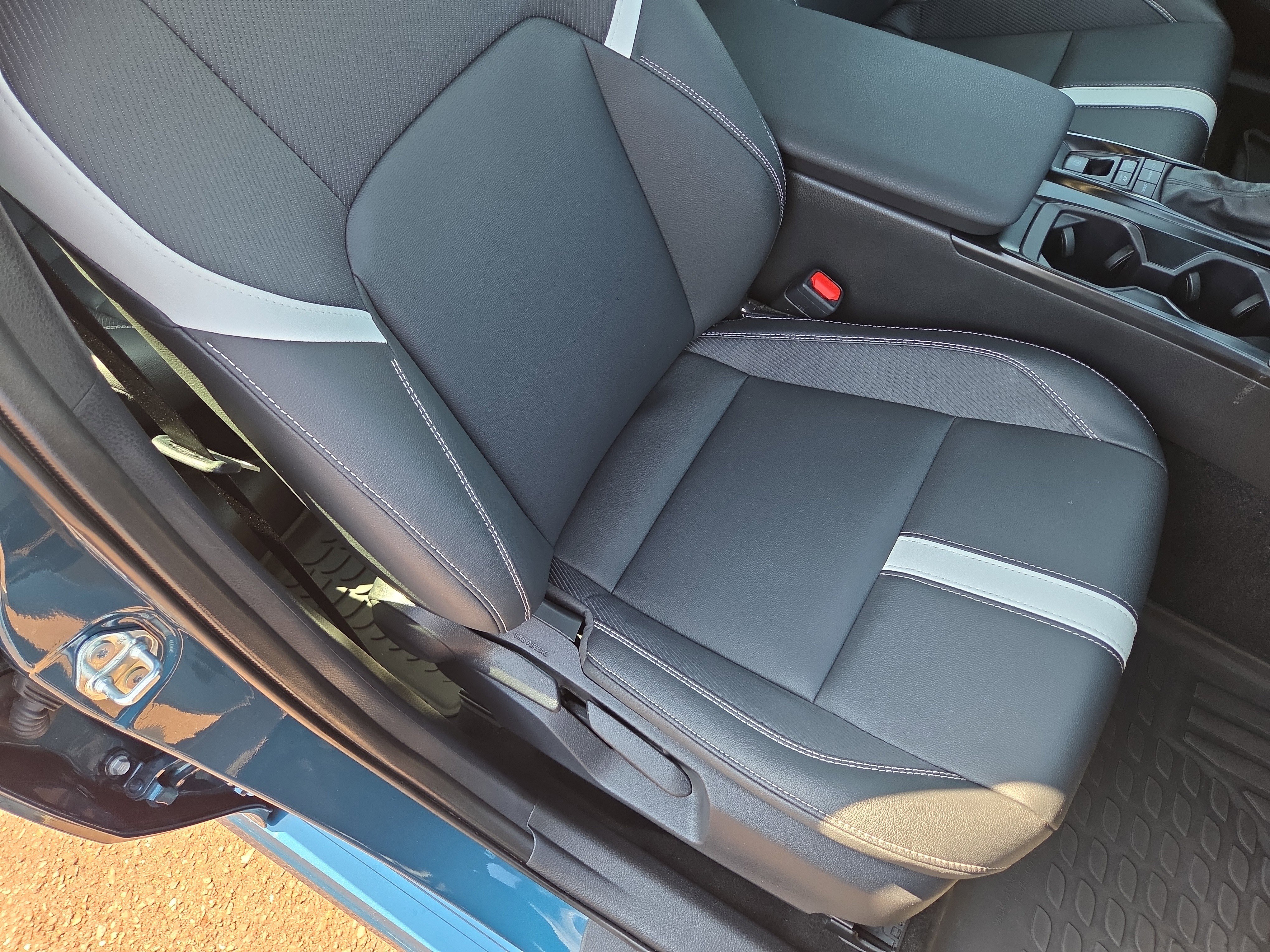 Certified 2025 Toyota Camry SE FWD image 16