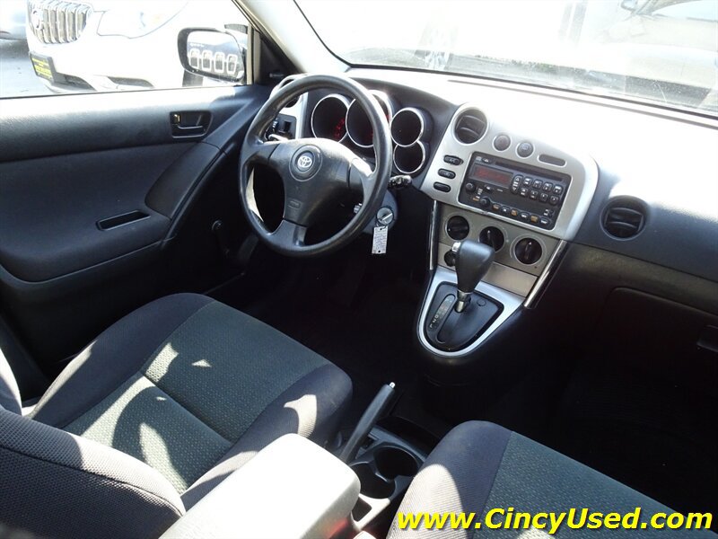 Used 2003 Toyota Matrix AWD image 14