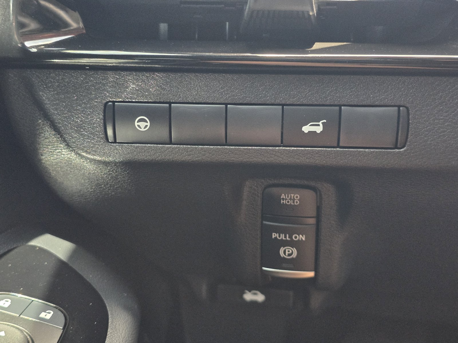 Certified 2025 Nissan Murano SV AWD/4WD image 22