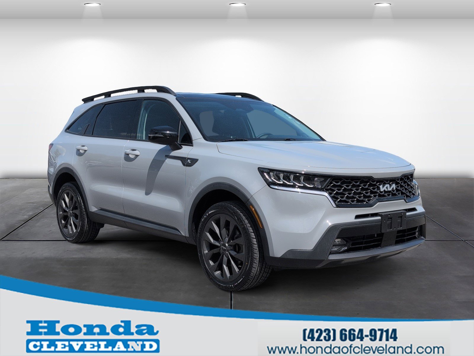 Used 2023 Kia Sorento X-Line EX image 1