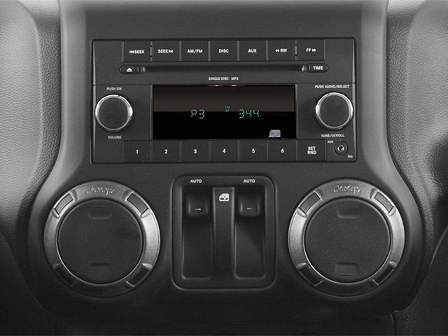 Used 2013 Jeep Wrangler Sport AWD/4WD image 12