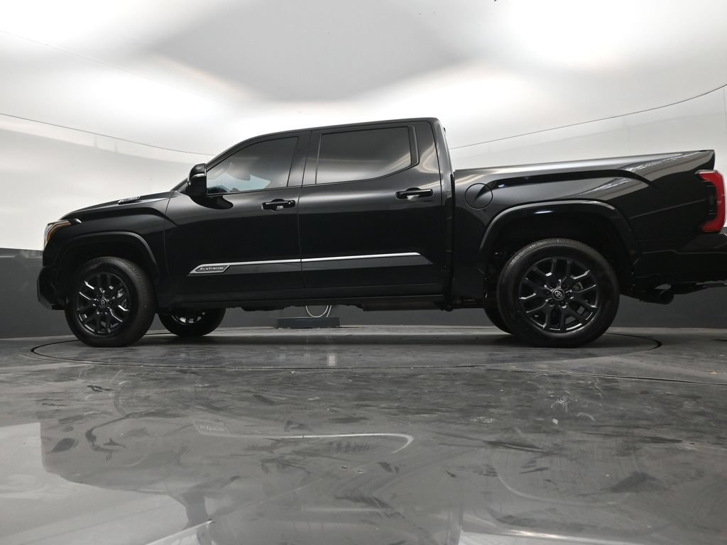 Used 2025 Toyota Tundra Platinum AWD/4WD image 21