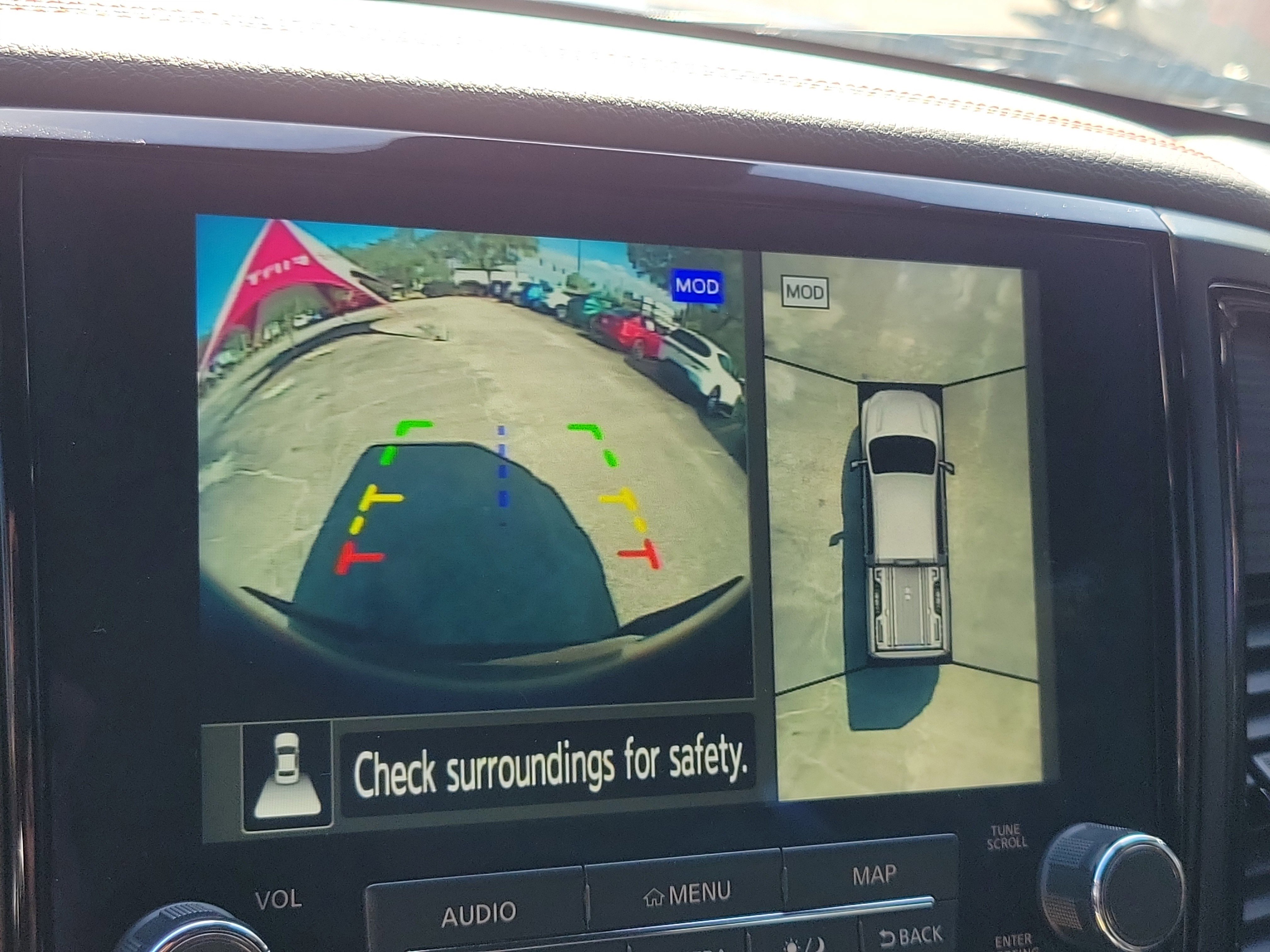 Used 2023 Nissan Titan PRO-4X w/ Pro-4x Convenience Package AWD/4WD image 20