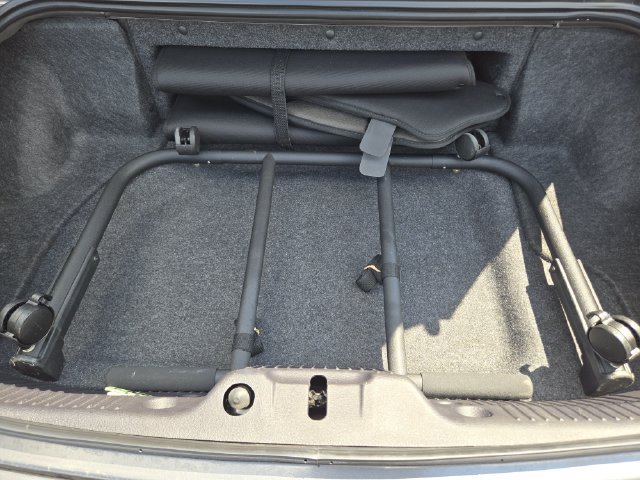 Used 2003 Ford Thunderbird RWD image 27