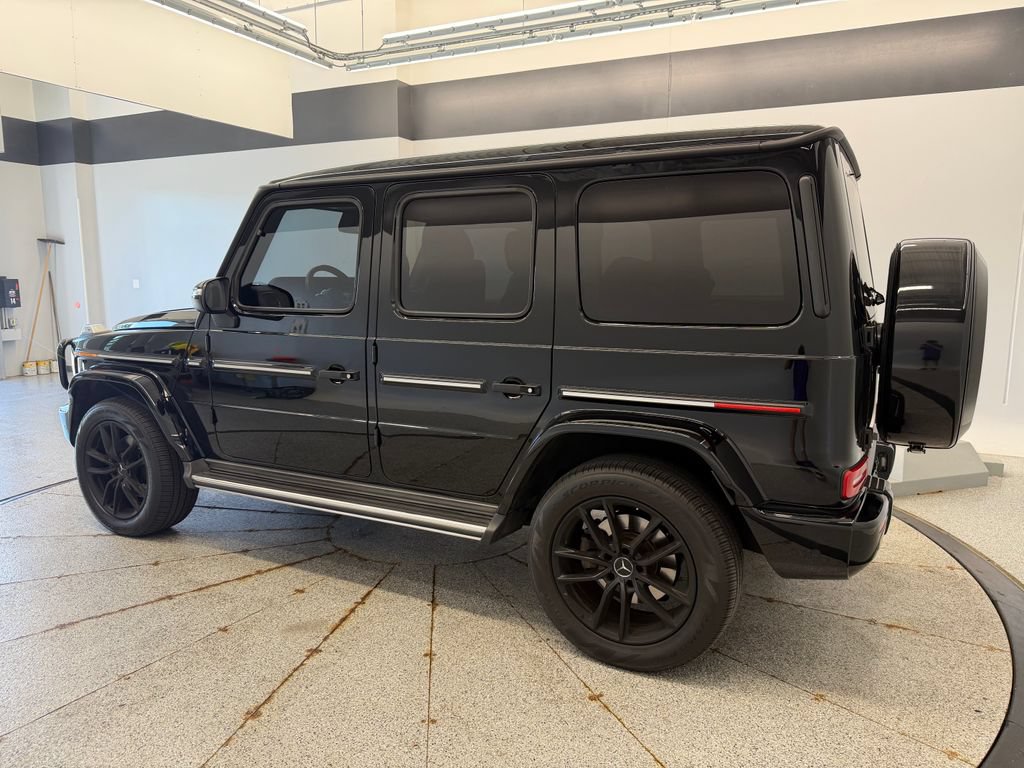 Used 2021 Mercedes-Benz G 550 image 11
