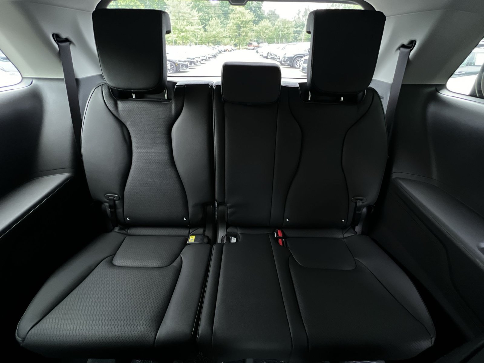 New 2027 Kia Carnival SX Prestige FWD image 32