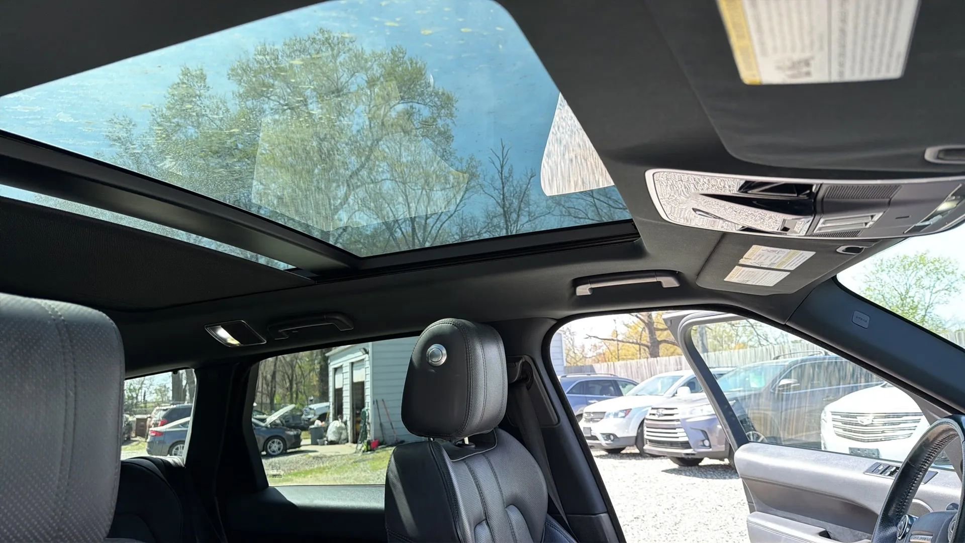 Used 2014 Land Rover Range Rover Sport HSE image 40