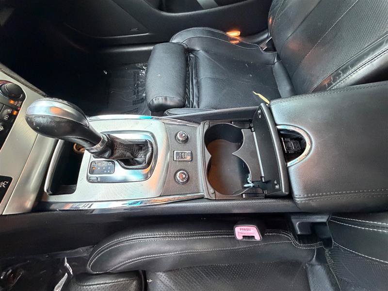 Used 2010 INFINITI G37 Convertible w/ Premium Pkg RWD image 35