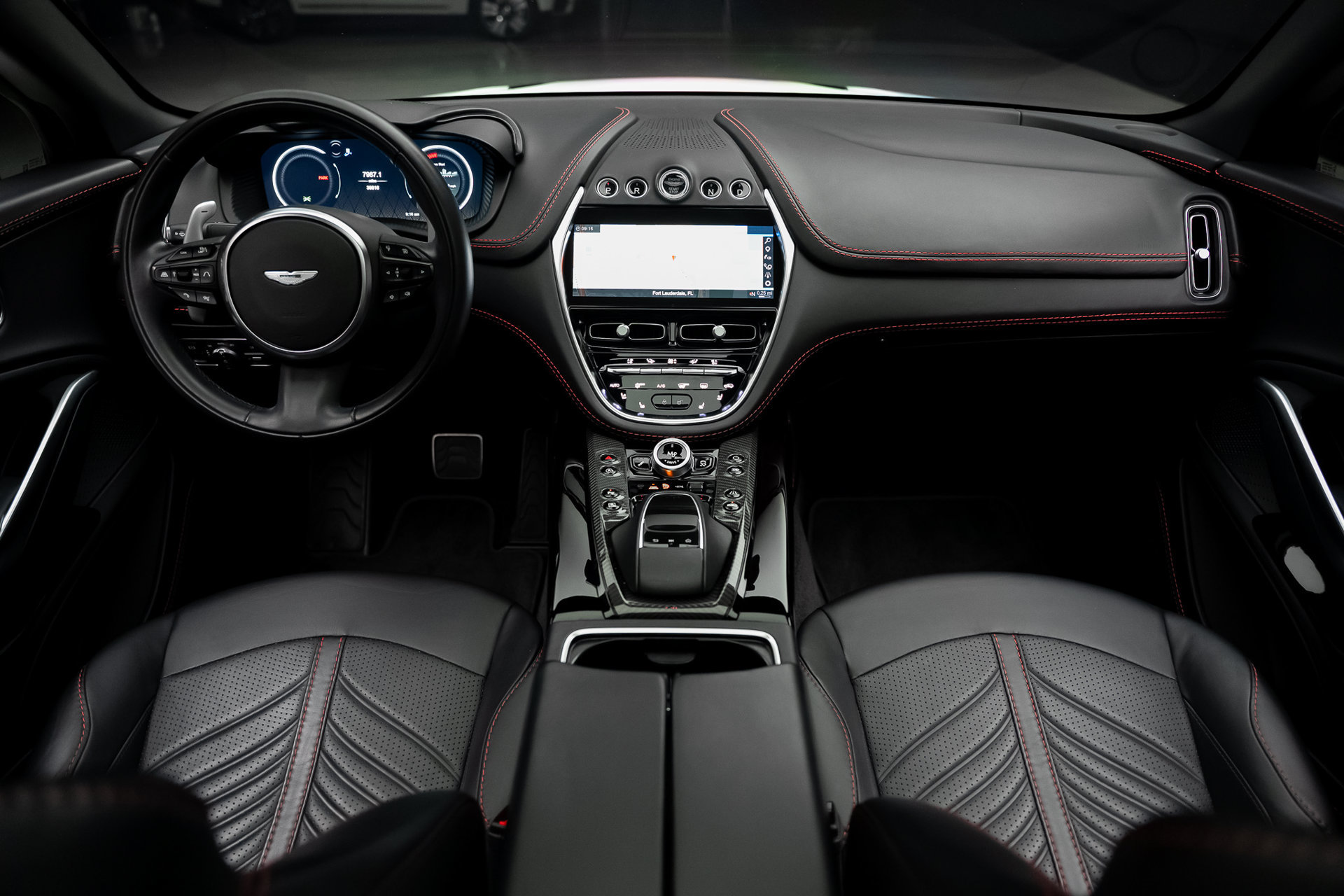 Used 2023 Aston Martin DBX 707 AWD/4WD image 42